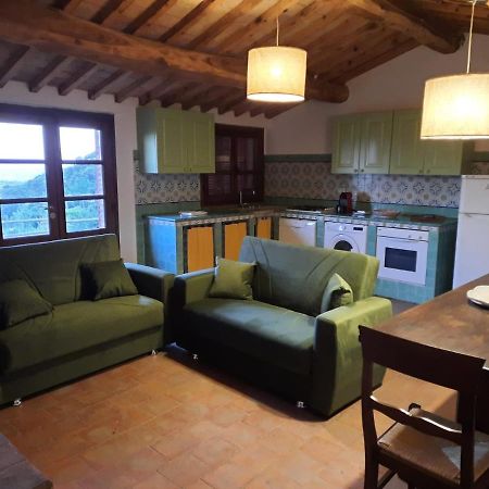 Casa Di Campagna In Collina Tatti 外观 照片